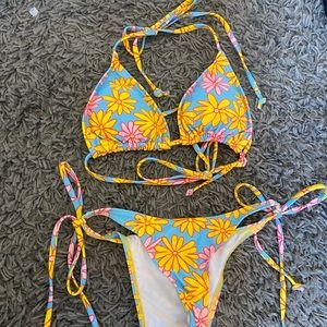 New SHEIN Floral Bikini -size s